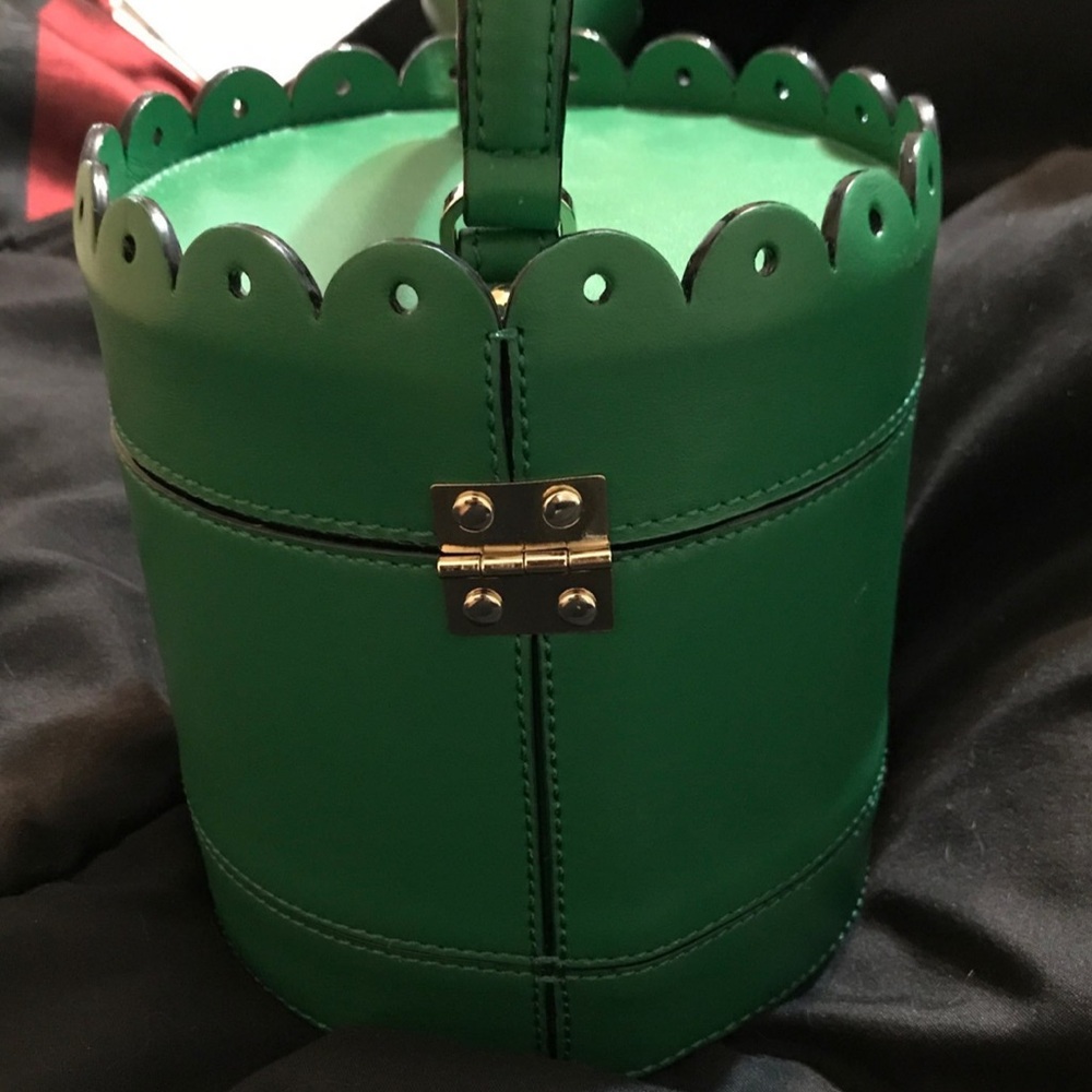 Kate Spade Green Watering Can Purse - Picture 4 of 10